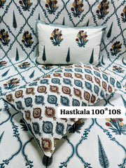King Size Handlook Bedsheets with 2 Pillow Covers