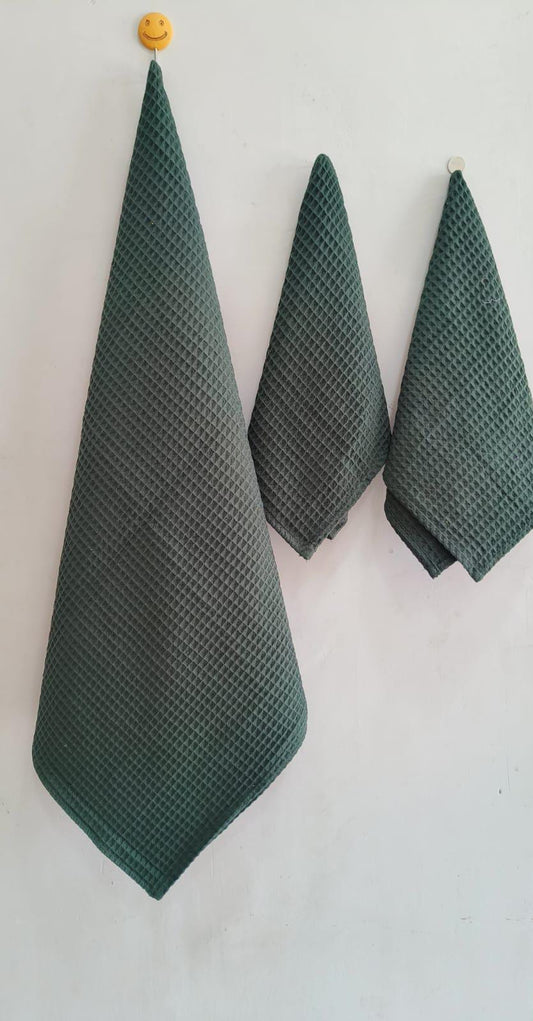 PLAIN  DYED TOWEL 3PCS SET