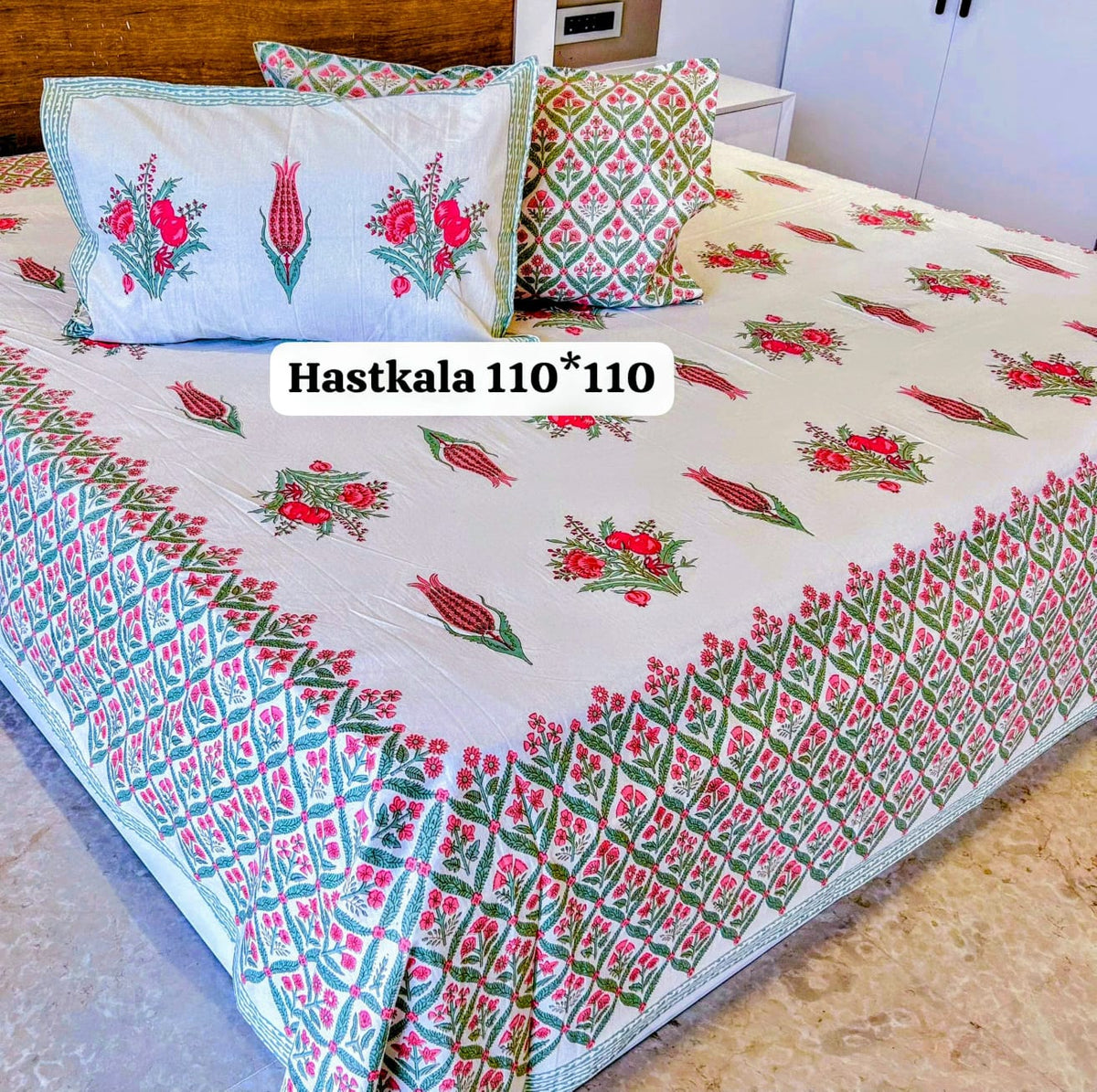 Jumbo King Size Handlook Bedsheets with 2 Pillow Covers