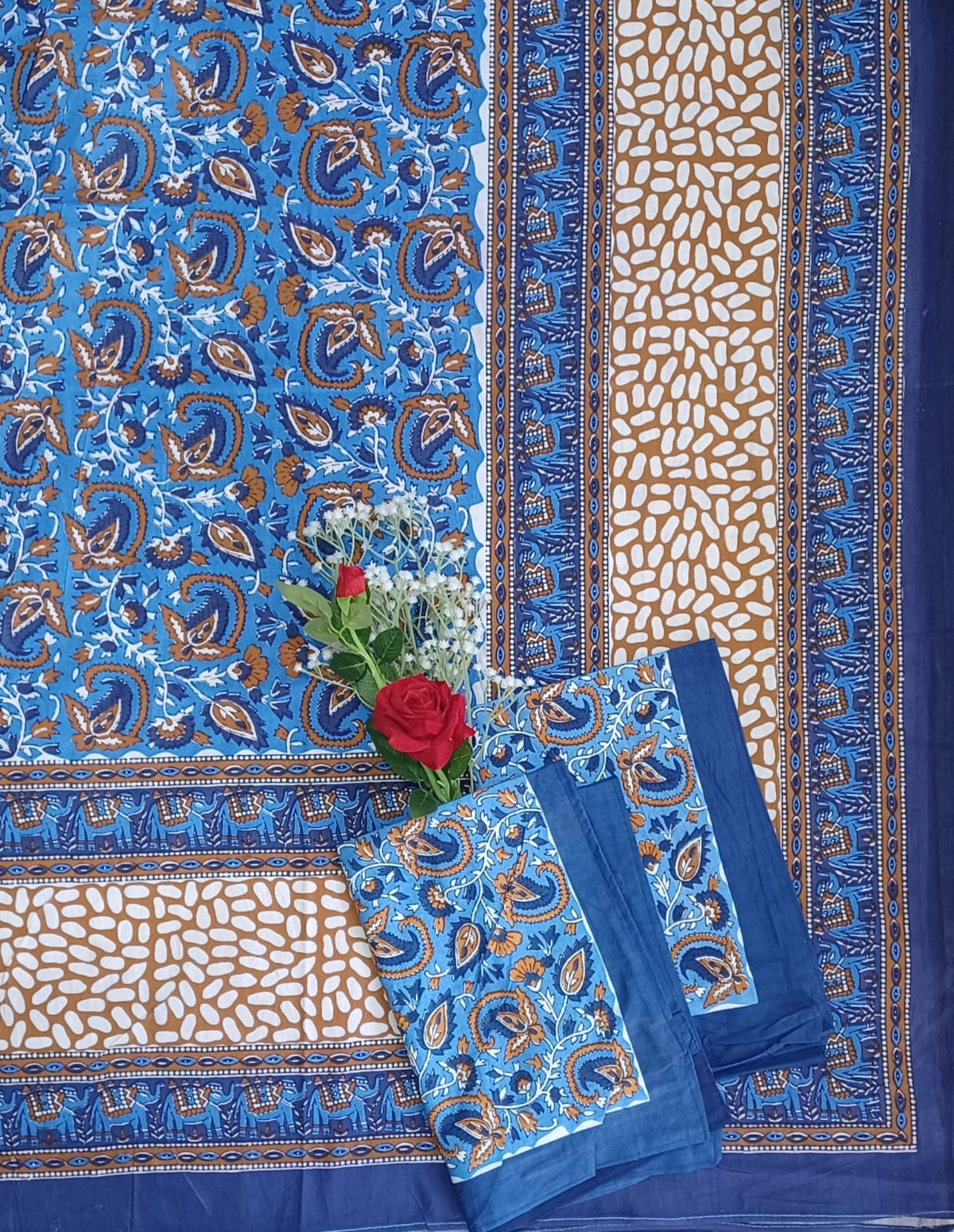 King size bedsheets with 2 pillow covers