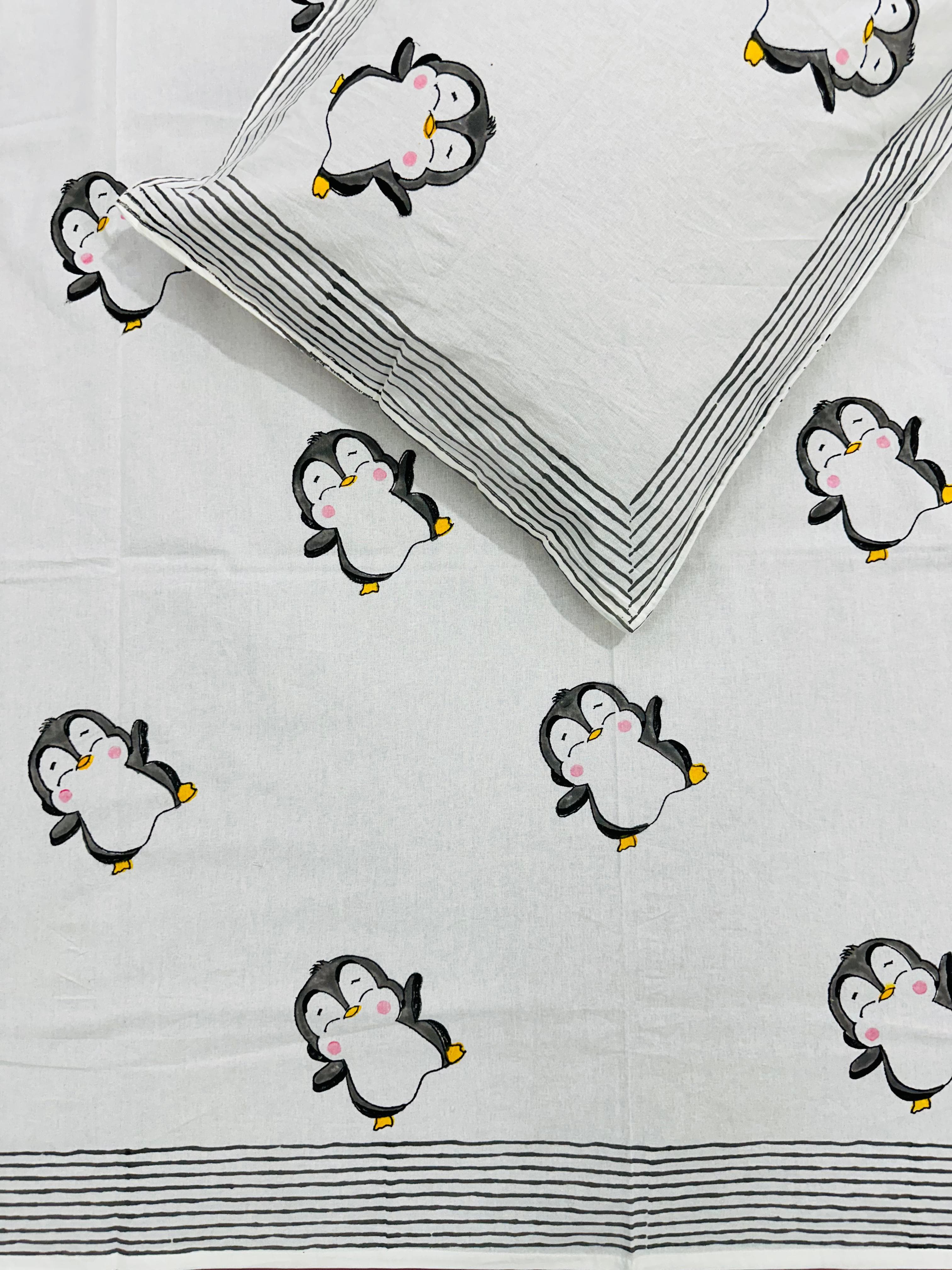 *👶Specially Kids Print Premium Hand block single bedsheet with 1 pillow cover👶*
